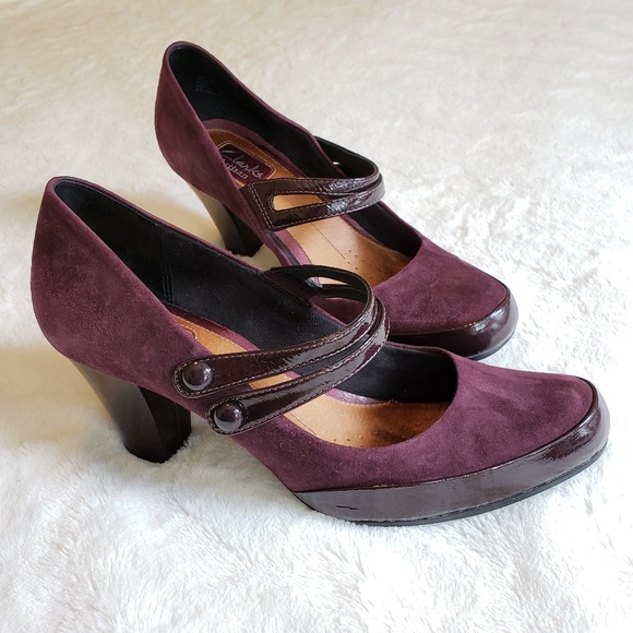 clarks artisan mary jane shoes
